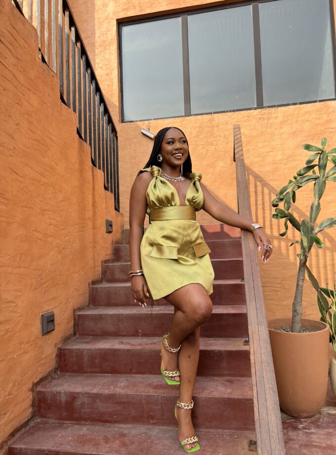 THE KAIA DRESS - Olive green