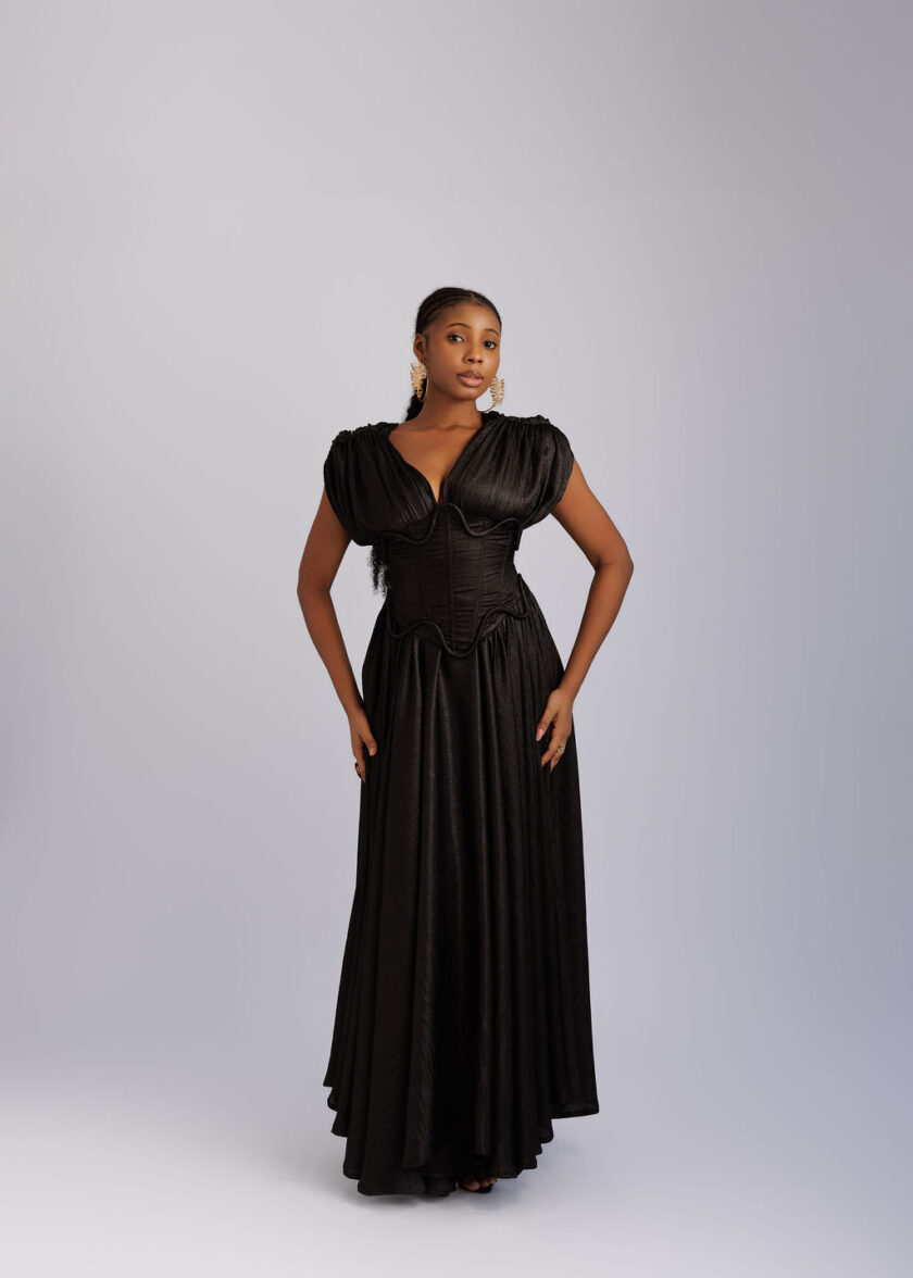 THE KANE MAXI - BLACK