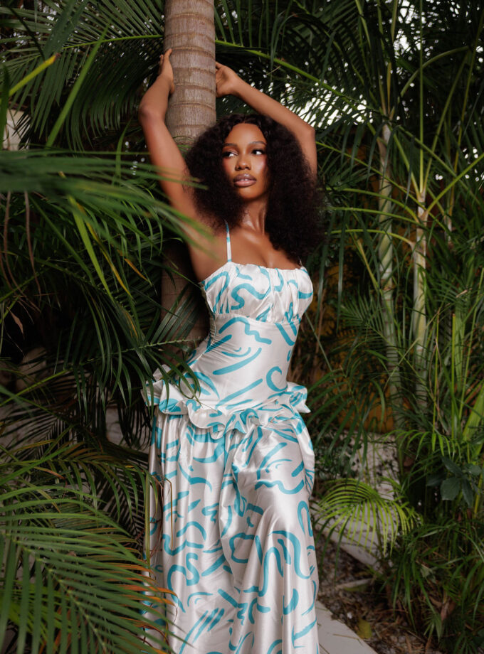 Mia Maxi